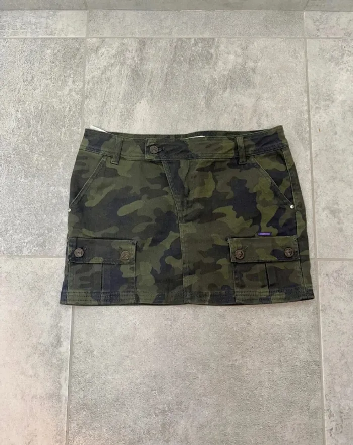 Jupe Diesel fille militaire taille 14 ans
