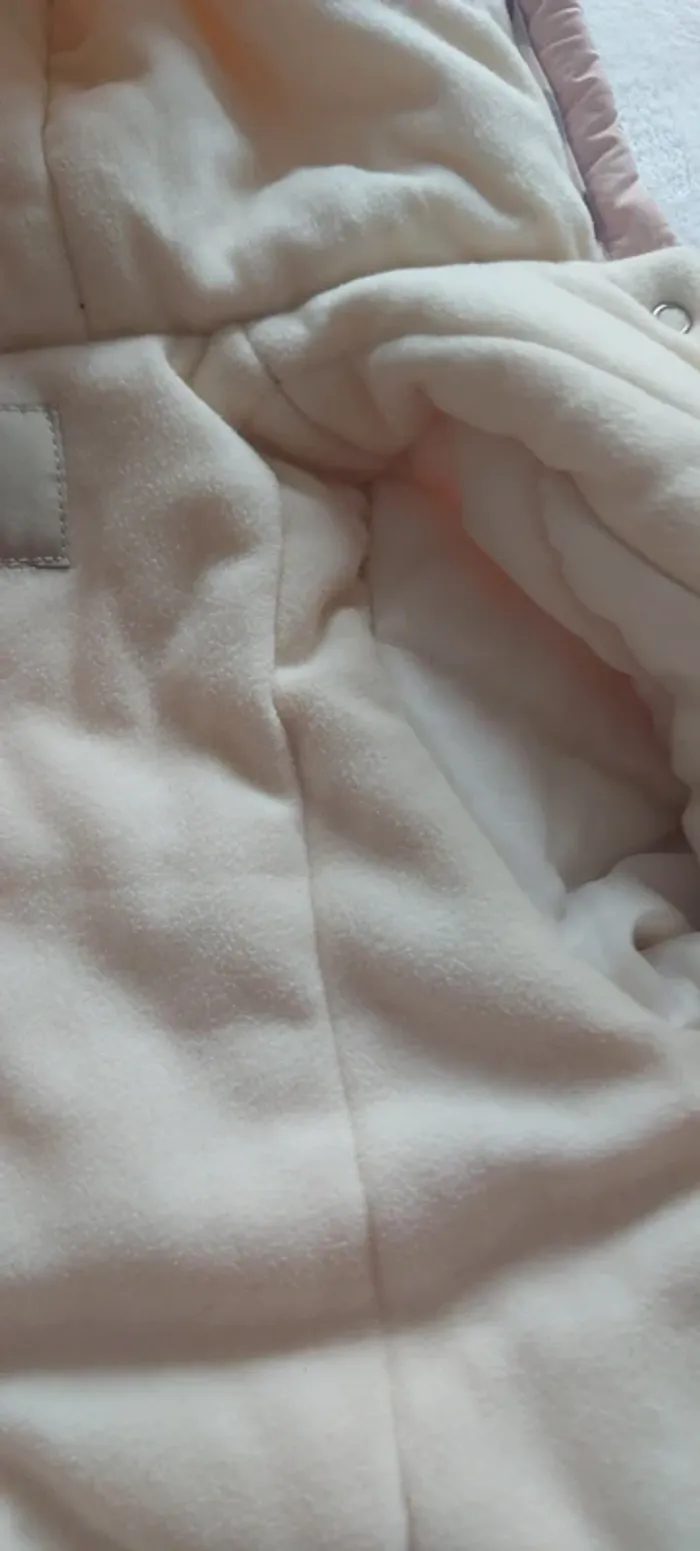 Manteau burberry bébé fille 12 mois - photo numéro 16
