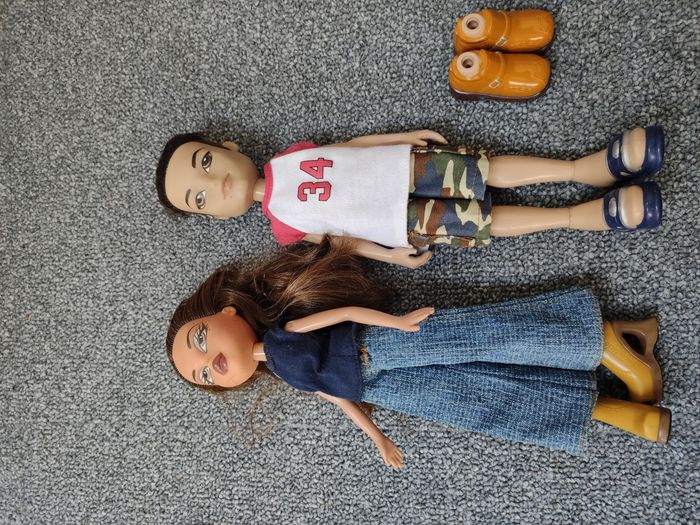 Poupée bratz - photo numéro 7