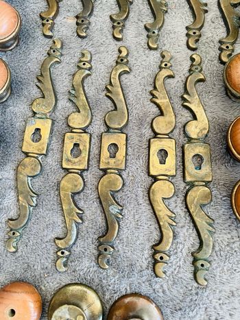 Lot entrées de clefs et boutons de porte vintage