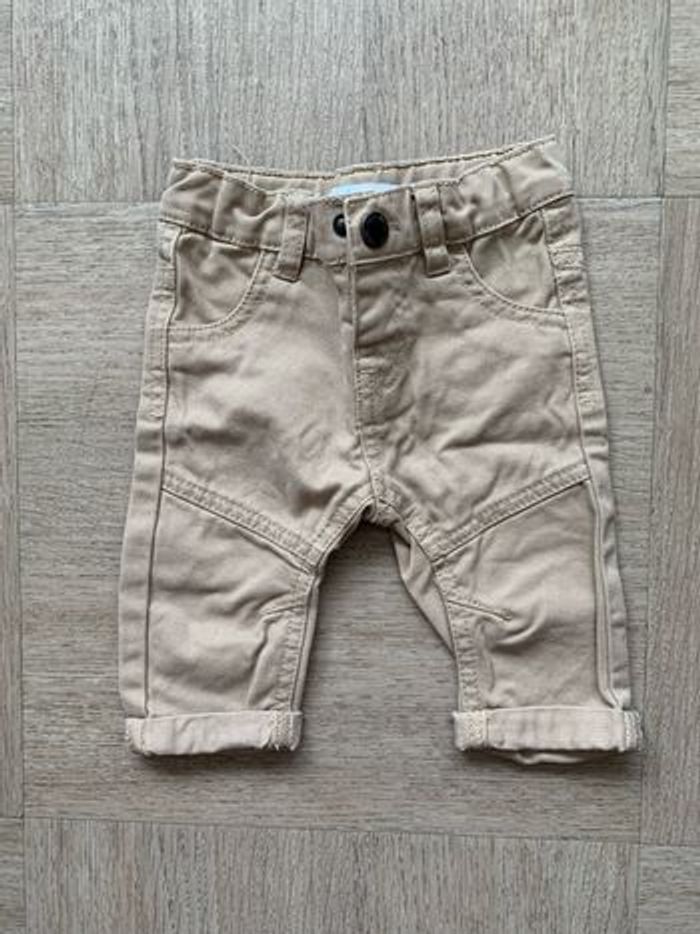 Jean taille 3 mois Gémo