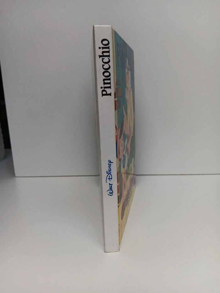 Livre Walt Disney vintage Pinocchio 111 pages - photo numéro 2