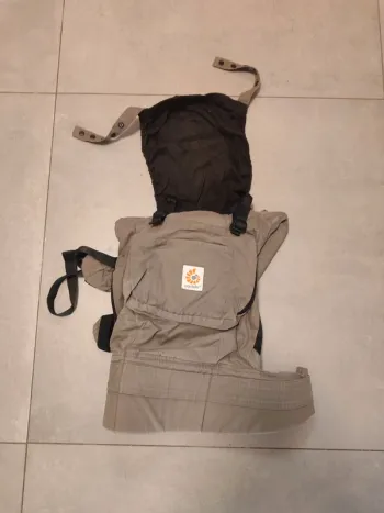 Porte bebe souple ergonaby original avec réducteur nouveau né