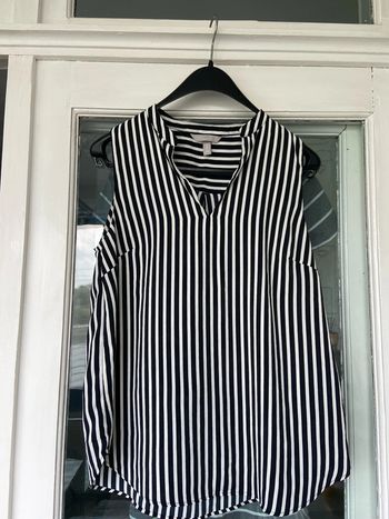 Blouse lignée sans manches