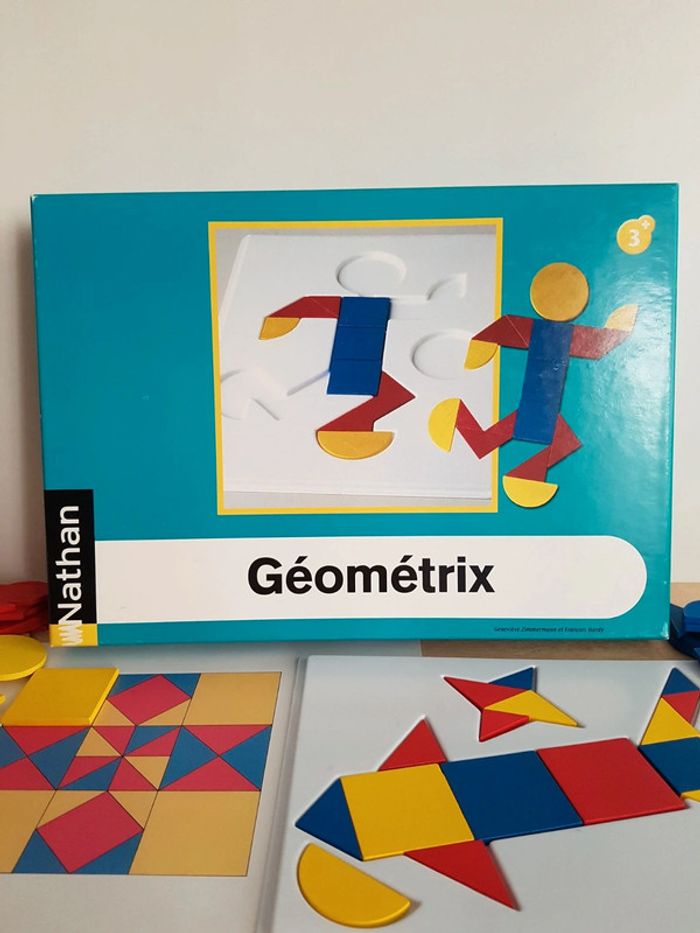 Nathan jeu éducatif Géométrix