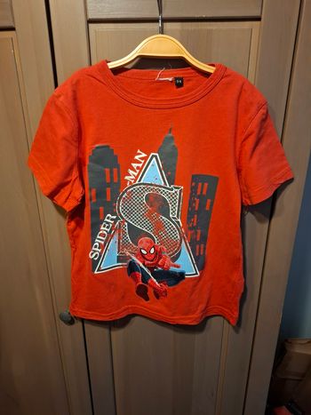 Tee-shirt 5/6 ans