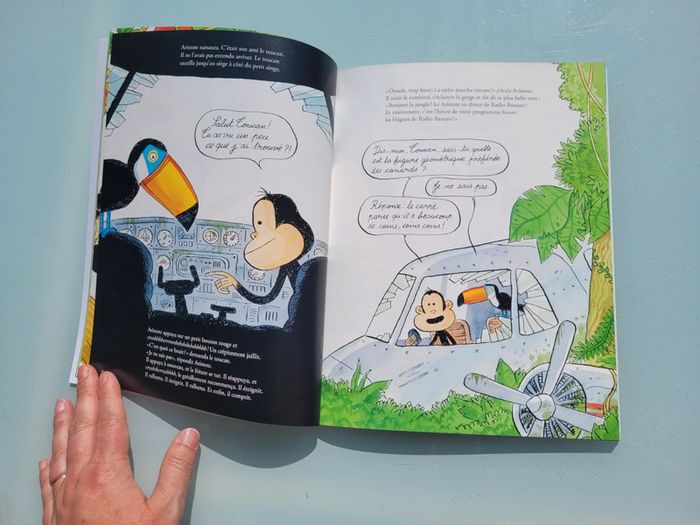 Livre , couverture souple, l'école des loisirs 🐒 Radio Banane 🍌 6-9 ans (48) - photo numéro 7