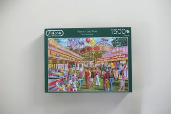 Puzzle 1500 pièces Falcon "Fun at the fair" par Victor McLindon