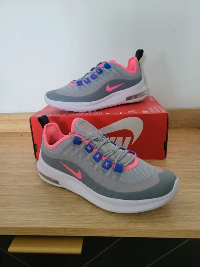 Nike Air Max Axis T36,5