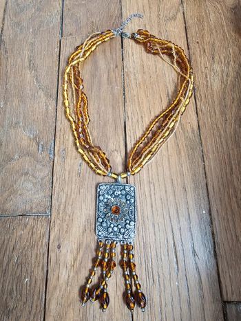 Collier pendentif rectangulaire