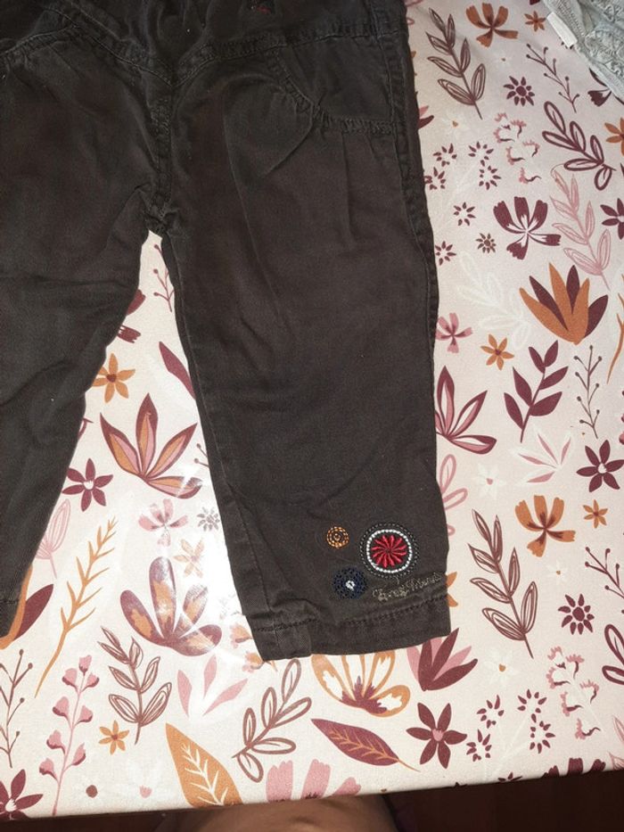 Pantalon fille 18 mois - photo numéro 2