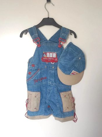 Ensemble salopette short jean bleu beige rouge + casquette pompier / Tom & Kiddy - 12 mois