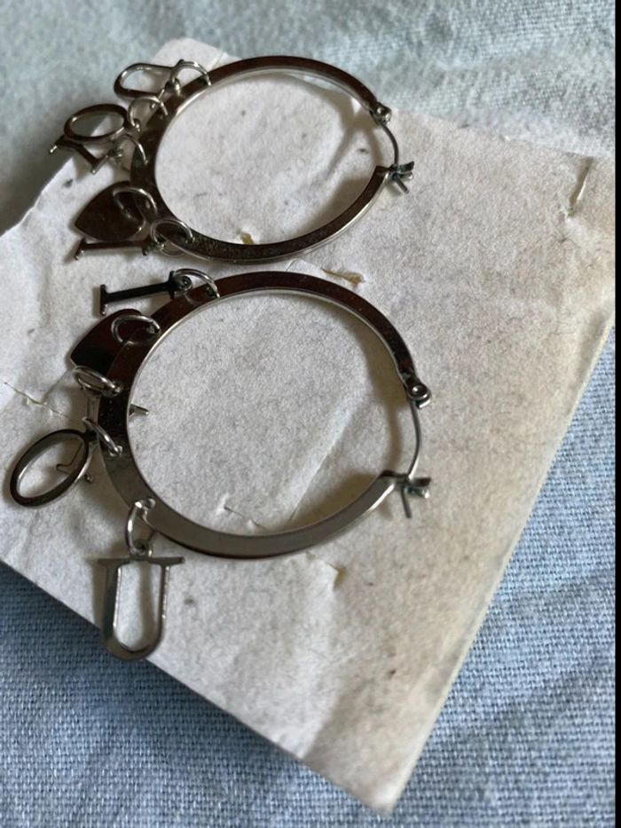 Boucle d’oreille - photo numéro 4