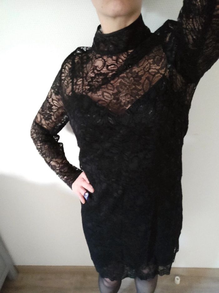 💄Robe droite - photo numéro 4