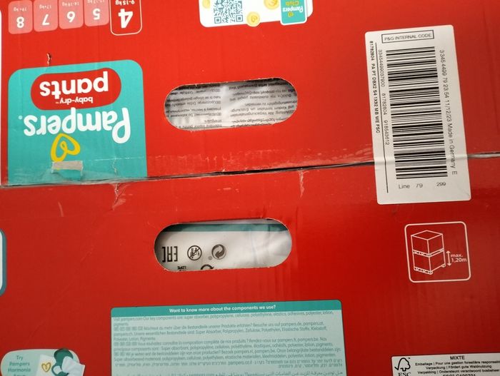 Carton de couché T4 Pampers pants - photo numéro 2