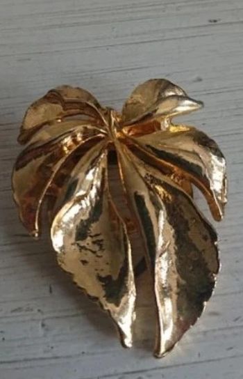 Broche pince foulard vintage