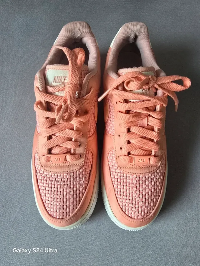 Nike Air Force One Rose Femme – Sneakers/Chaussures - Taille 38 - Très bon etat - photo numéro 3