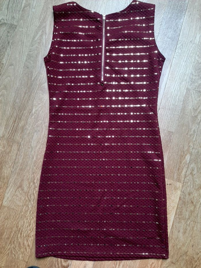 Robe moulante taille S/M - photo numéro 4