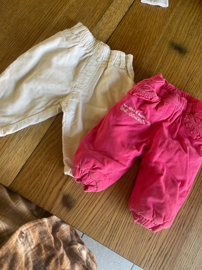 4 pantalons - photo numéro 2