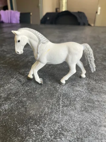 Cheval Jument lipizzan schleich