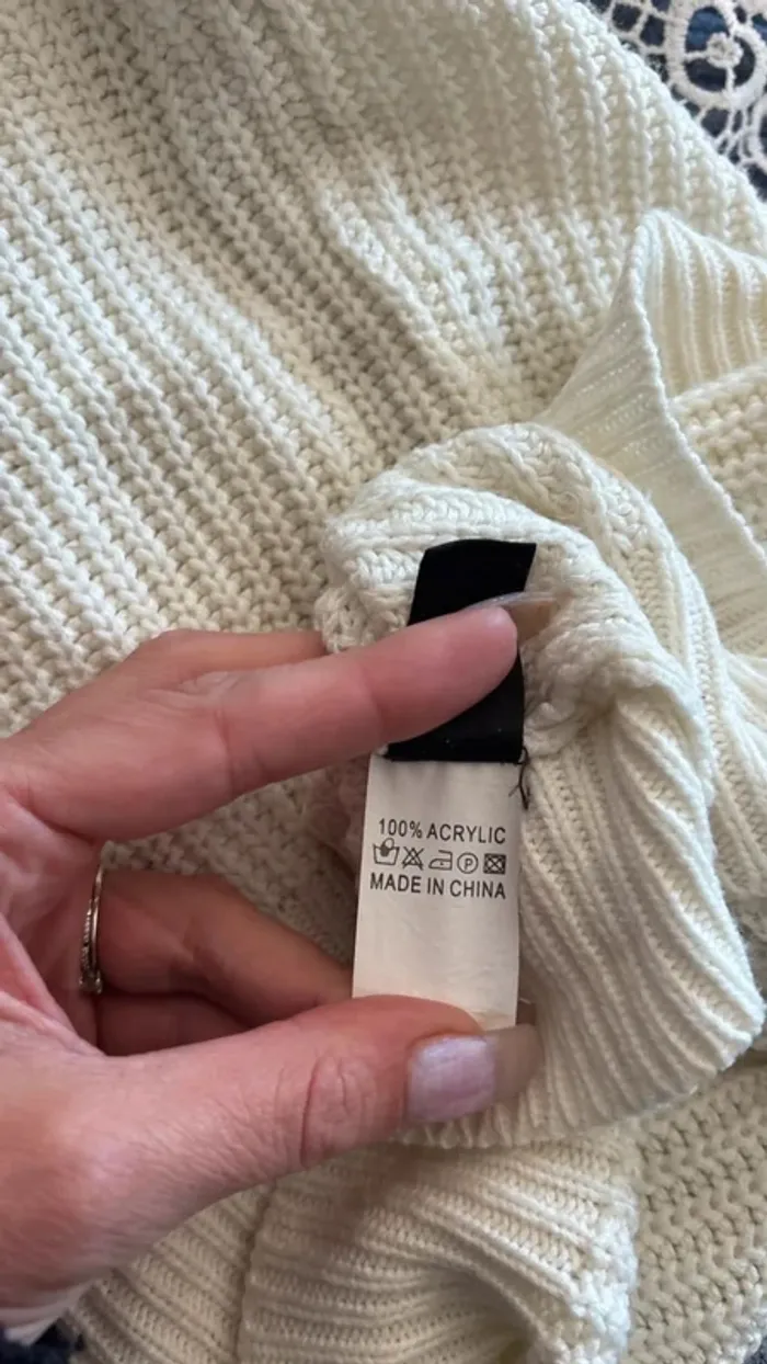 💕 pull crème côtelé dos dentelle taille 36 s - photo numéro 3