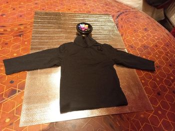 Haut fin a col roulé noir 12 mois