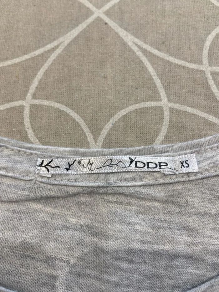 Teeshirt imprimé dingue de pop DDP gris - photo numéro 5