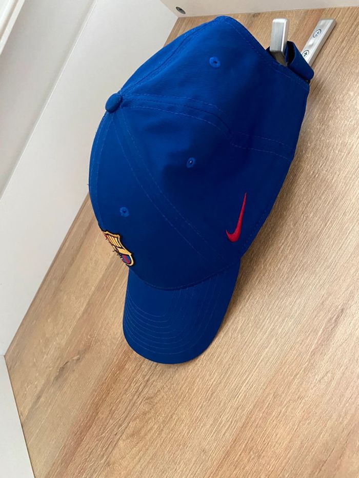 Casquette FC Barcelone Nike bleue - photo numéro 2