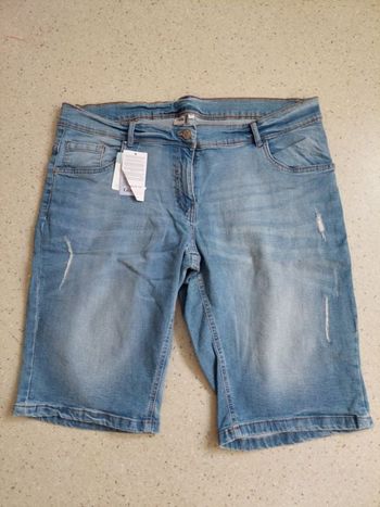 Short jeans Giada taille 52 neuf