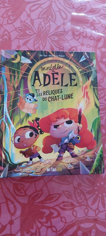 Mortelle adele et les relique du chat lune