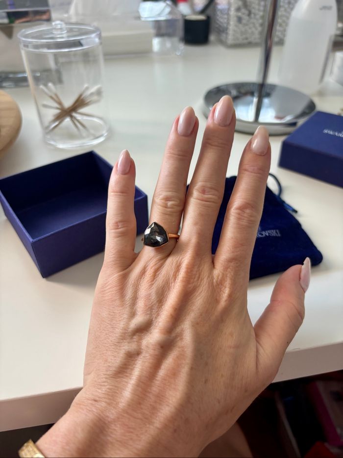 Bague Swarovski neuve