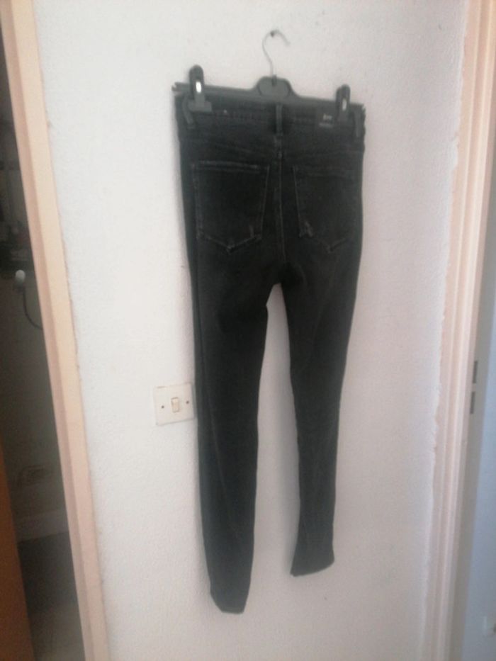 Jeans taille 36 - photo numéro 2