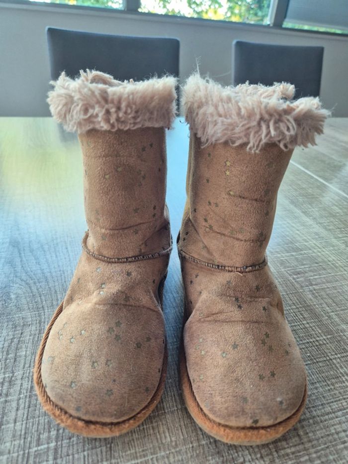 Bottes fourrées Vertbaudet 29 en bon état - photo numéro 4