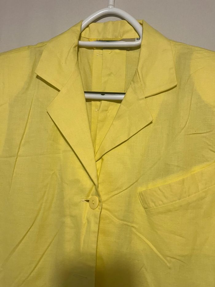 robe jaune - photo numéro 7