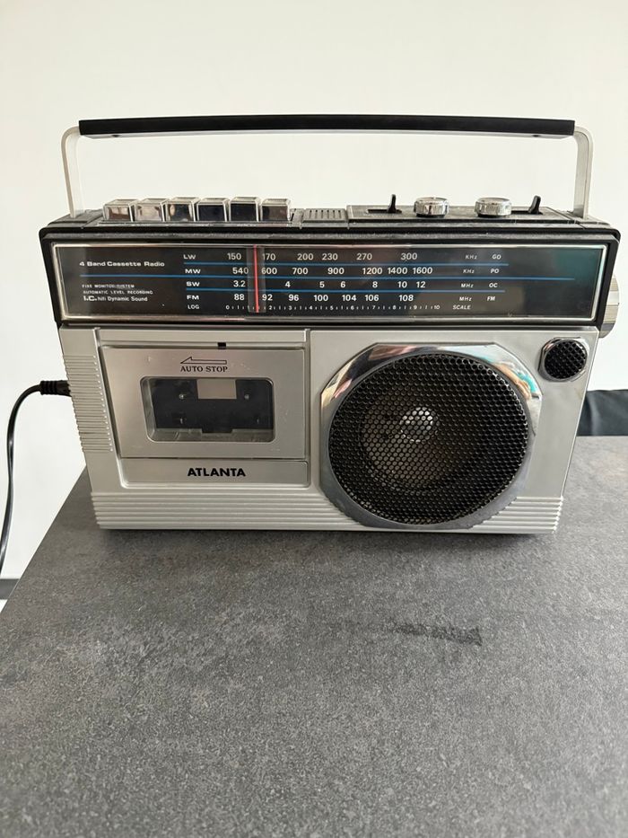 Radio cassette vintage - photo numéro 8