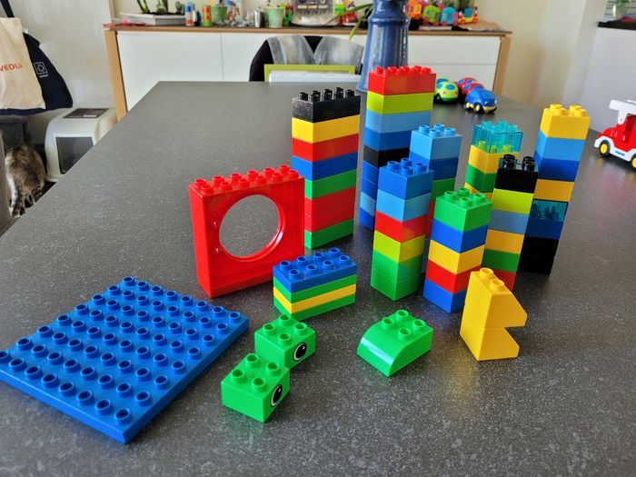 Lot de 67 Lego Duplo - photo numéro 2