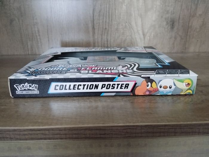 Pokémon collection poster foudre noire et flamme Blanche - photo numéro 6
