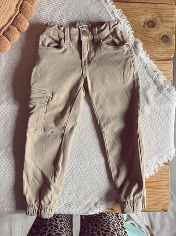 Pantalon cargo beige gemo 4 ans