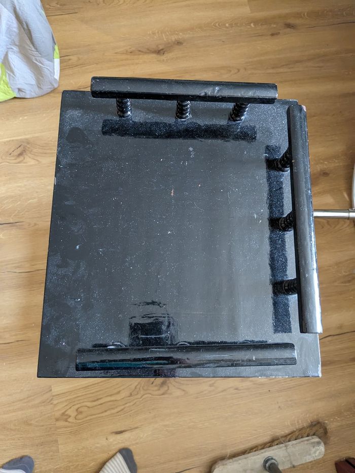 Guéridon noir vernis - photo numéro 3