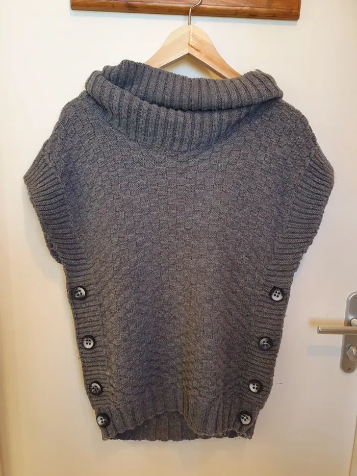 Pull sans maches gris - photo numéro 3