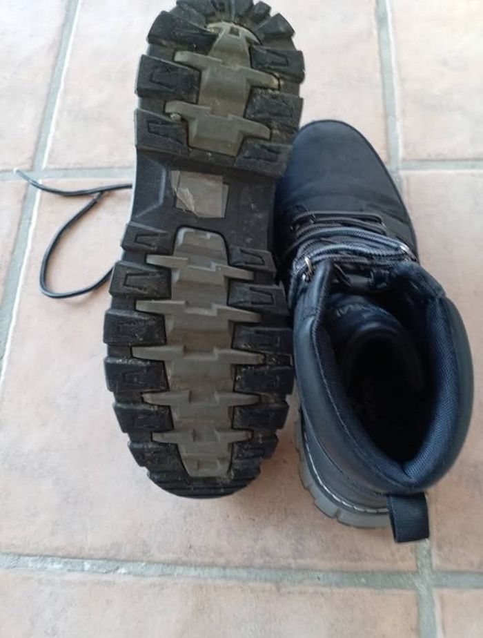 caporal taille 41 porté 2 fois - photo numéro 2