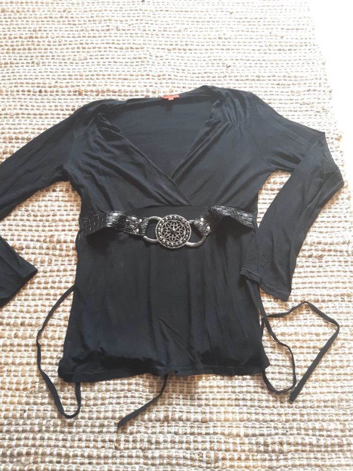 Vends tee-shirt manches longues