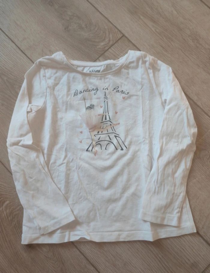 T shirt ML 4 ans