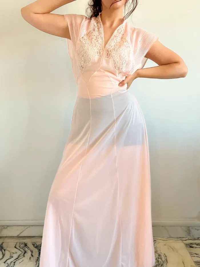 Nuisette vintage années 50 rose à dentelle taille S à XL 🌸 - photo numéro 8