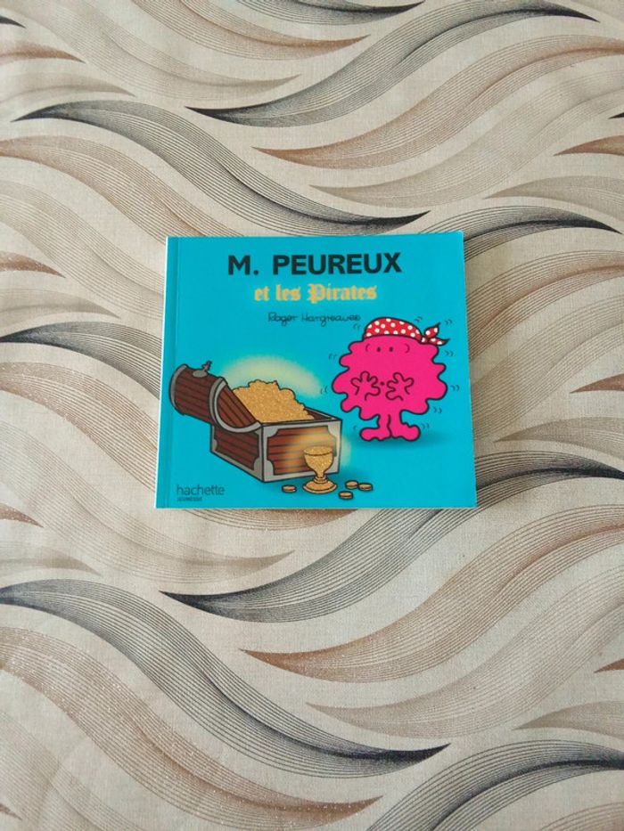 Livre, Monsieur Peureux et les pirates