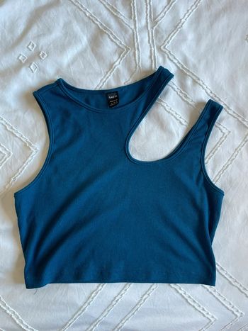 Crop top asymétrique bleu canard