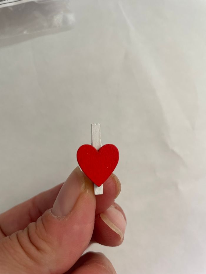 Petite epingle coeur - photo numéro 2
