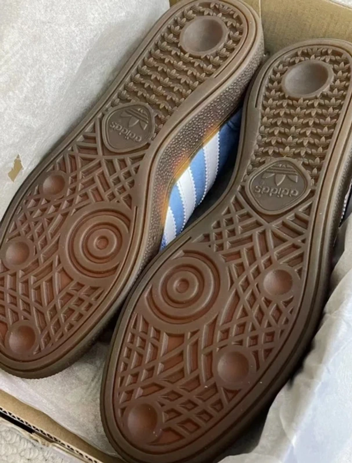 SpAéciale Adidas Handball taille 39 - photo numéro 5