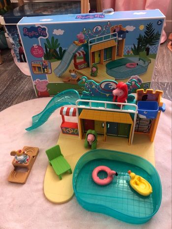 Le parc aquatique de peppa 