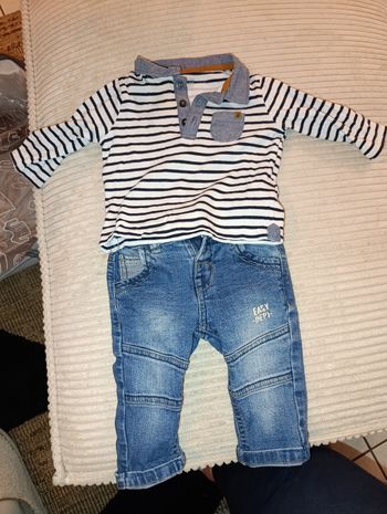 Ensemble jean+t-shirt taille 6 mois 